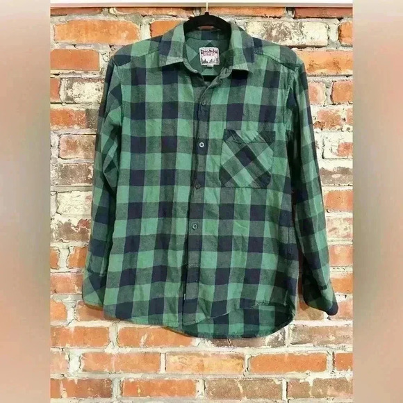 TNA Aritzia Green & Black Boyfriend Fit Flannel Size XS - Picture 1 of 8
